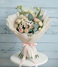 Букет цветов из:  Розы и Лизиантусы в Дивеево