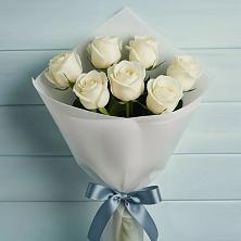 Букет 7 Белых роз Эдлесс Лав в Дивеево