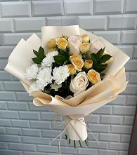 Букет цветов из:  Розы и Хризантемы в Дивеево