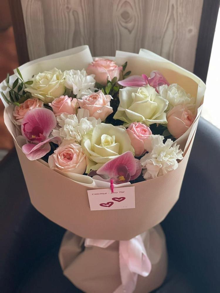 Букет цветов из: Орхидеи, Розы и Гвоздики в Дивеево