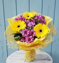 Букет цветов из:  Хризантемы и Герберы в Дивеево