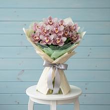 Букет цветов из:  Орхидеи и Розы #REPLACE_PRED# Дивеево