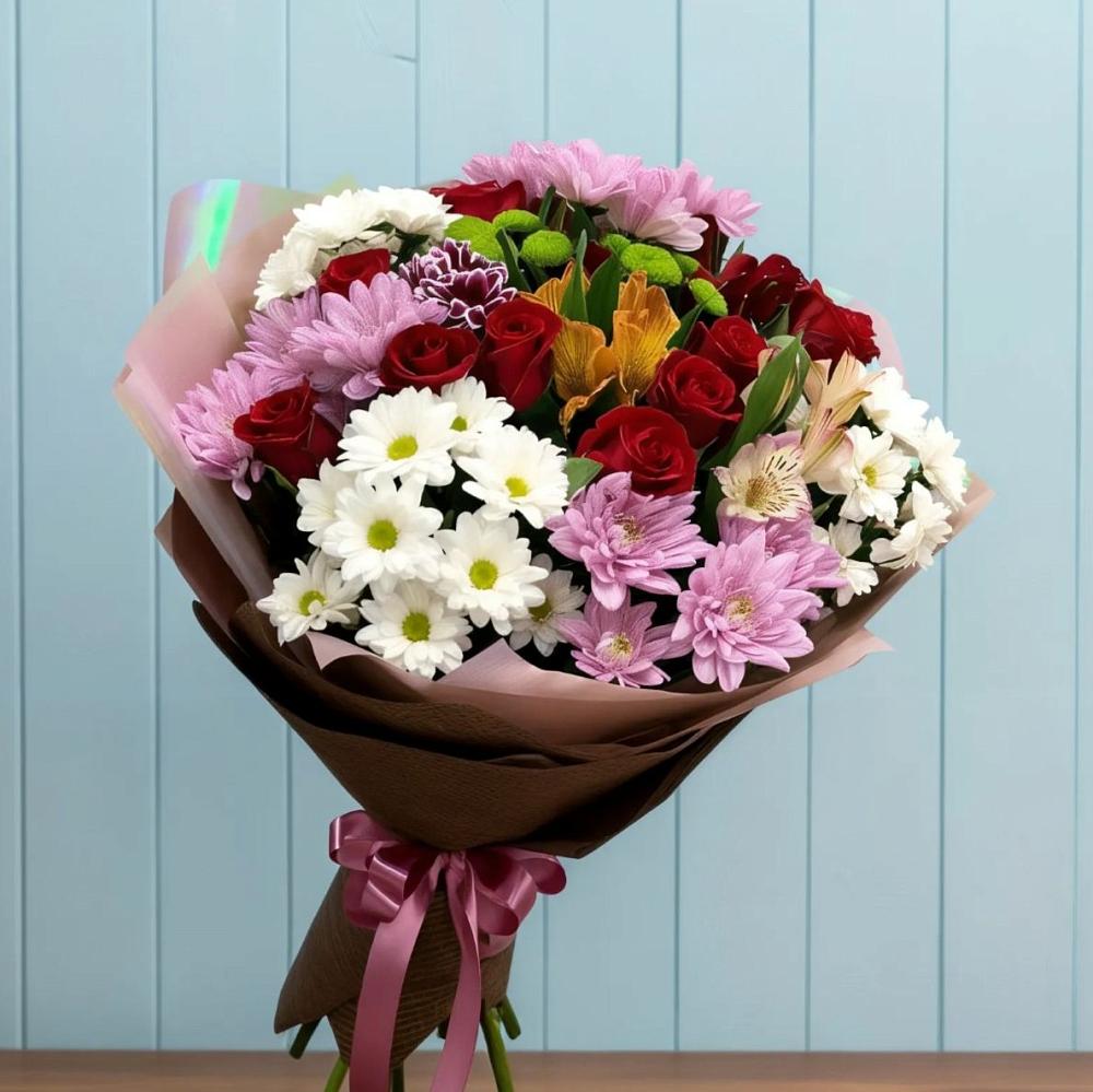 Букет цветов из: Розы, Хризантемы и Альстромерии в Дивеево