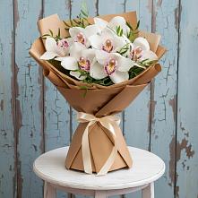 Букет цветов из:  Орхидеи и Розы в Дивеево
